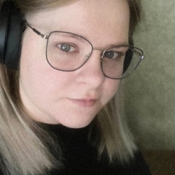 Фотография репетитора Петрова Анастасия Игоревна