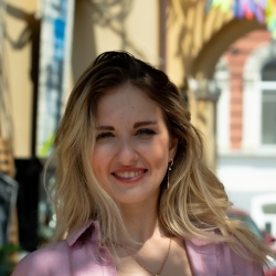 Фотография репетитора Каднова Екатерина Сергеевна