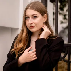 Фотография репетитора Николаева Анастасия Львовна