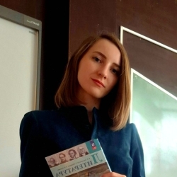 Фотография репетитора Логунова Елизавета Андреевна