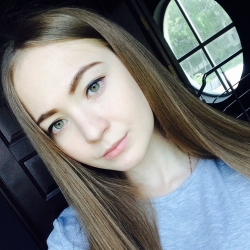 Фотография репетитора Отришко Надежда Витальевна