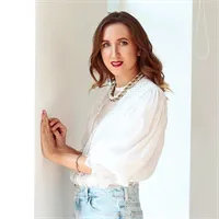 Фотография репетитора Попова Юлия Васильевна