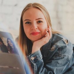 Фотография репетитора Маршанова Виктория Алексеевна