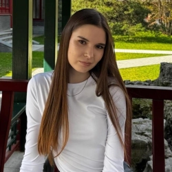 Фотография репетитора Хакимова Азалия Рамисовна