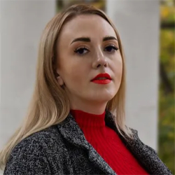 Фотография репетитора Елисеева Юлия Сергеевна