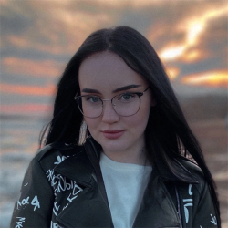 Фотография репетитора Хрустовская Наталия Сергеевна