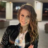 Фотография репетитора Гарипова Элина Игоревна