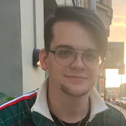 Фотография репетитора Извеков Александр Игоревич