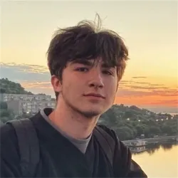 Фотография репетитора Кравченко Максим Витальевич