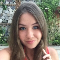 Фотография репетитора Дутчак Виктория Александровна