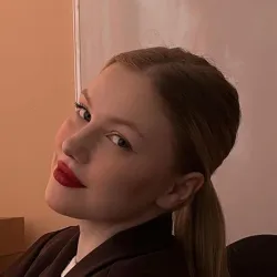 Фотография репетитора Кокорина Диана Дмитриевна