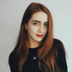 Фотография репетитора Мурадова Галимат Маратовна