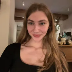 Фотография репетитора Калугина Диана Евгеньевна