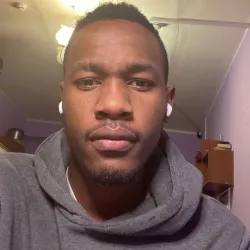 Фотография репетитора Мучинаса Риано 