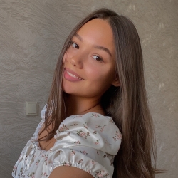 Фотография репетитора Халиулина Алина Маратовна