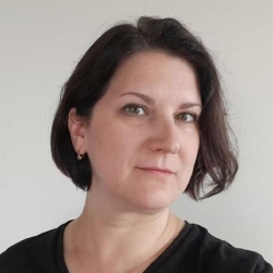 Фотография репетитора Шкулева Арина Александровна