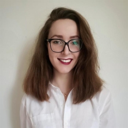 Фотография репетитора Лукашевич Вероника Сергеевна