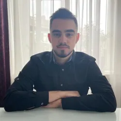 Фотография репетитора Новиков Александр Владимирович