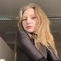 Фотография репетитора Давыдова Алина Евгеньевна