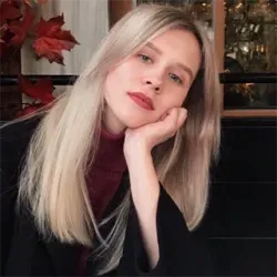 Фотография репетитора Устименко Алина Дмитриевна