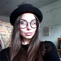 Фотография репетитора Зайцева Лариса Олеговна