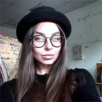 Фотография репетитора Зайцева Лариса Олеговна