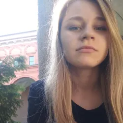 Фотография репетитора Шарова Яна Сергеевна