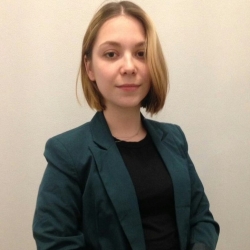 Фотография репетитора Якунина Юлия Романовна