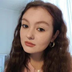 Фотография репетитора Кузнецова Эва Арсеновна