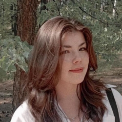 Фотография репетитора Серебренникова Дарья Антоновна