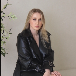 Фотография репетитора Анисимова Виктория Алексеевна