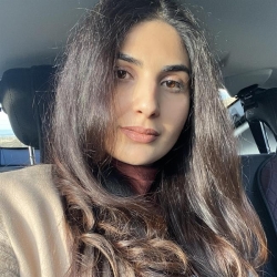 Фотография репетитора Зуева Ясмин Альбертовна