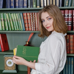 Фотография репетитора Колесникова Ксения Андреевна