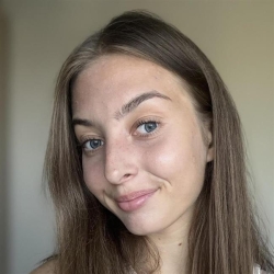 Фотография репетитора Швецова Дарья Андреевна