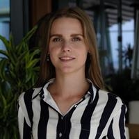 Фотография репетитора Гаранина Виктория Юрьевна