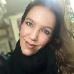 Фотография репетитора Лопатенко Полина Николаевна