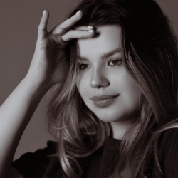 Фотография репетитора Комарова София Андреевна