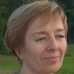 Фотография репетитора Лазарева Елена Викторовна