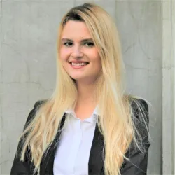 Фотография репетитора Смолина Ангелина Сергеевна