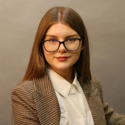 Фотография репетитора Пожилова Мария Александровна