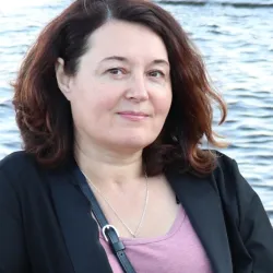 Фотография репетитора Левон Елена Юрьевна