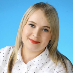 Фотография репетитора Апокина Анна Валентиновна