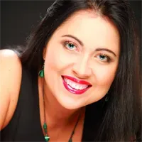 Фотография репетитора Белоусова Нина Владимировна