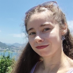 Фотография репетитора Артемова Дарья Александровна