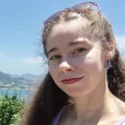 Фотография репетитора Артемова Дарья Александровна