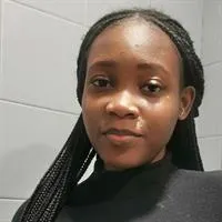 Фотография репетитора Уэссу Дональде Памелла Махуна 