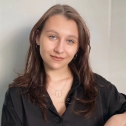 Фотография репетитора Аксенова Екатерина Алексеевна