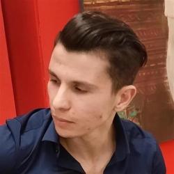 Фотография репетитора Хенифар Локман 