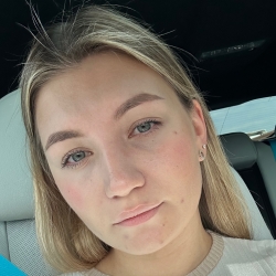 Фотография репетитора Семенова Елизавета Романовна