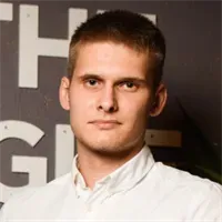 Фотография репетитора Устюжанинов Денис Андреевич